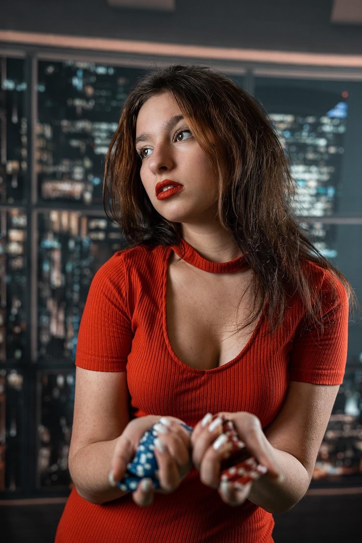 Layar ponsel menampilkan meja dealer baccarat langsung dengan streaming video beresolusi tinggi